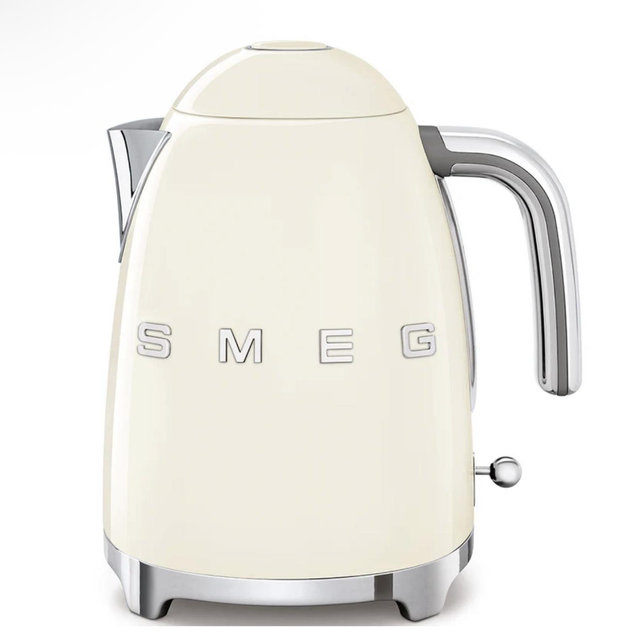 Retro-Style Electric Kettle (7 Cups) - Cream