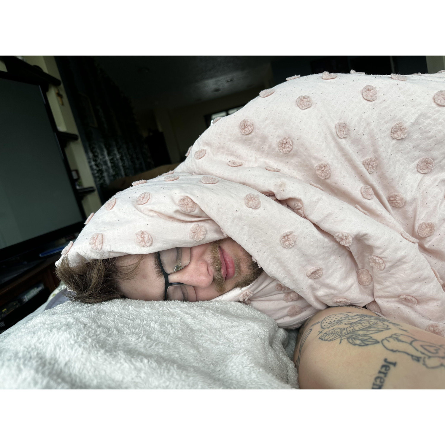 sleepy egg