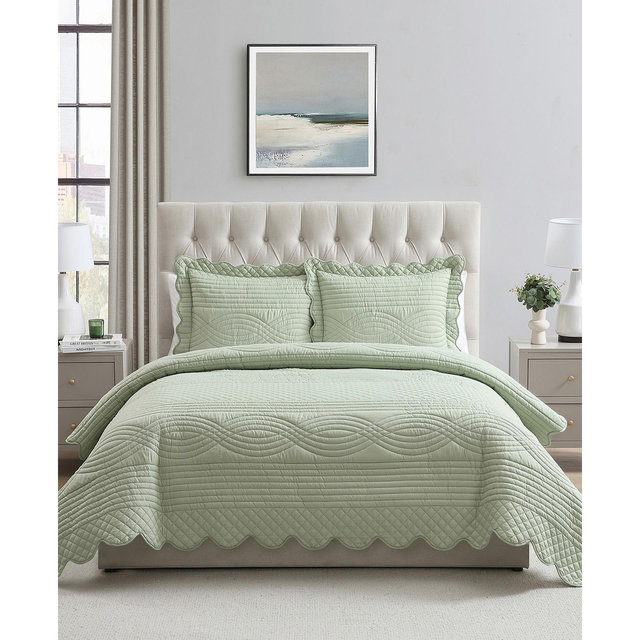 VCNY Home Scallop Microfiber 3-Pc. Quilt Set, Full/Queen