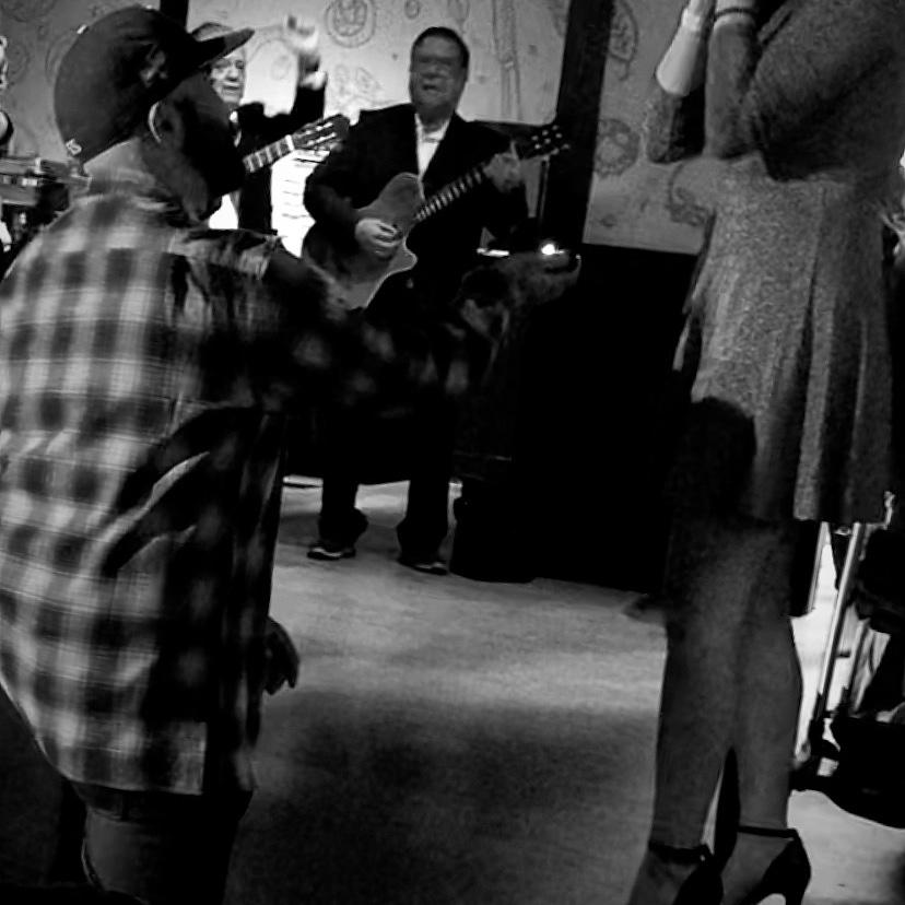Beto gifted himself a Fiancé, he proposed on his birthday 🥳