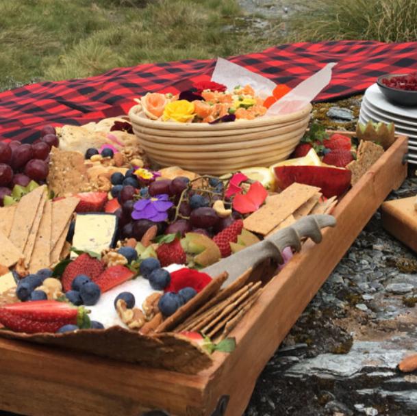 Picnic Lunch | Honeymoon
