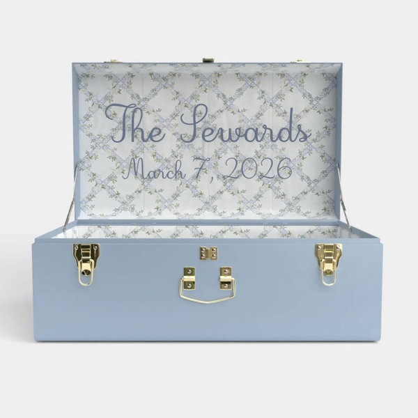 Petite Keep | Heirloom Keepsake Trunks