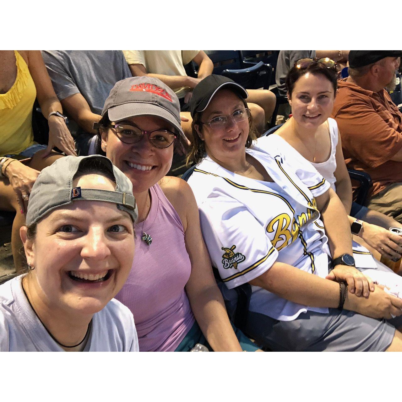 Savana Bananas Baseball Game!