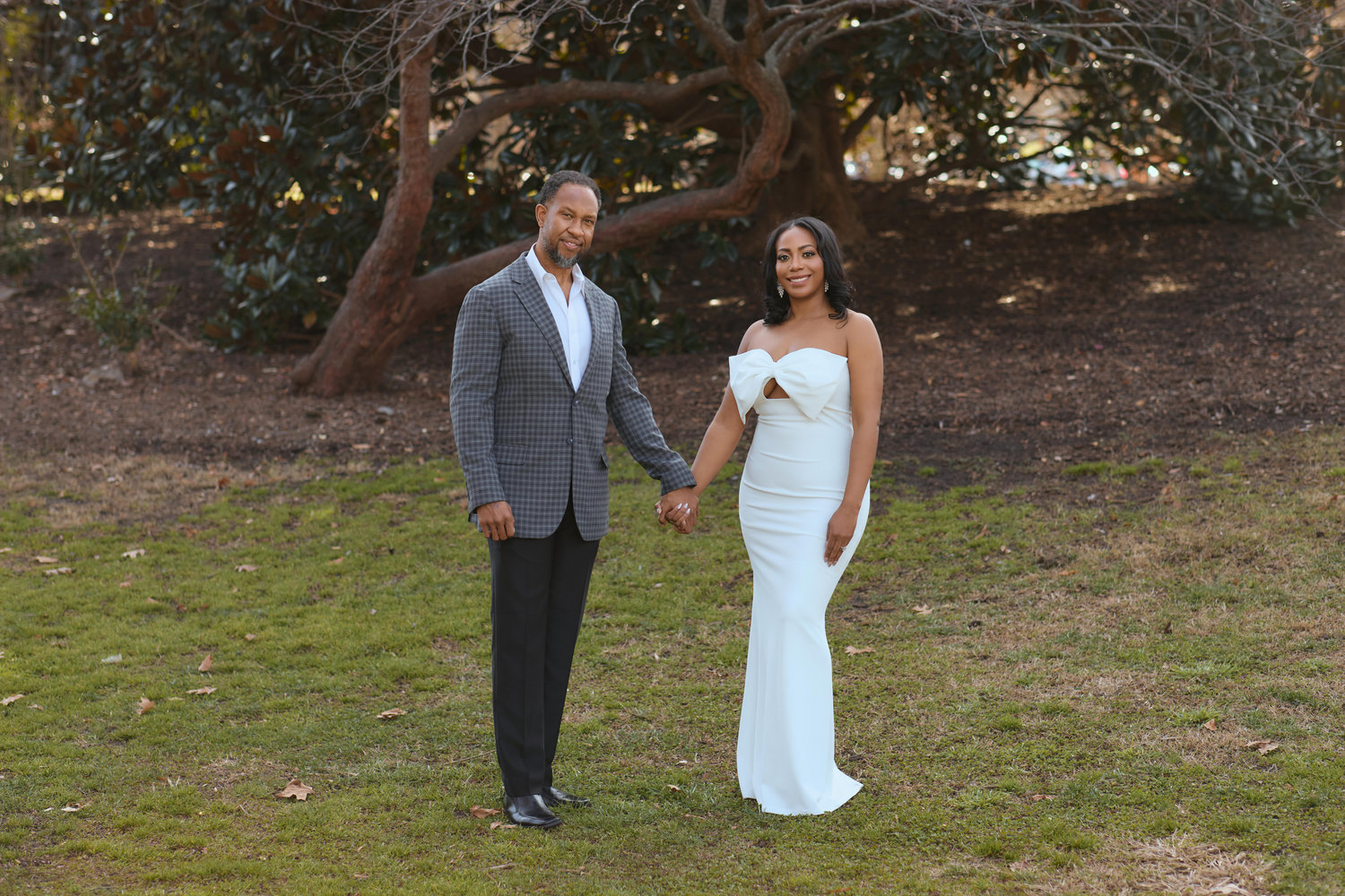The Wedding Website of Daveisha Moore and John Mark Eberhardt