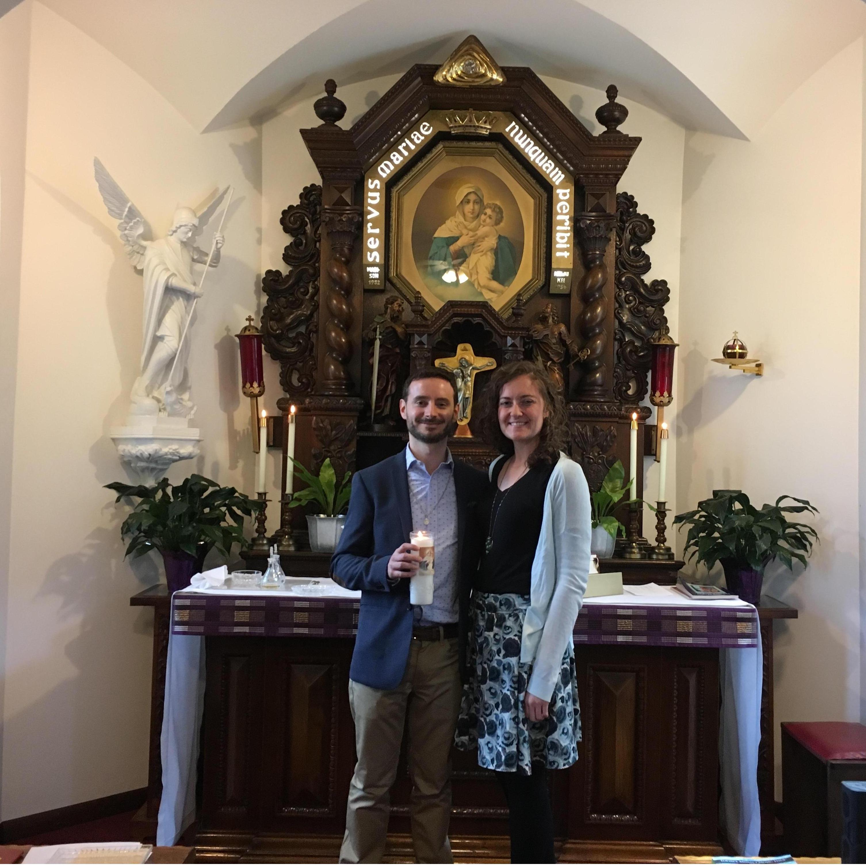 In Milwaukee in the same chapel where we got engaged! This is from Gabriel's Covenant of Love. 

En Milwaukee en el mismo santuario donde Gabriel me pidió matrimonio! Esto fue para la Alianza de Amor