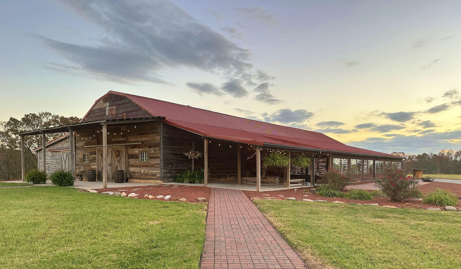 The Wedding Website of Gabrielle Kirby and Jarrett McGinnis