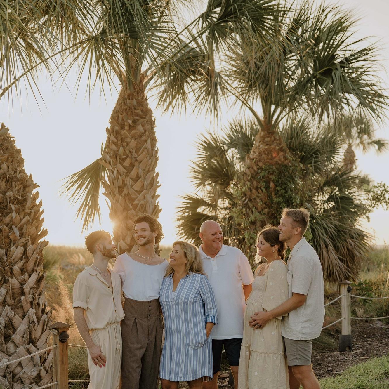 Siesta Key sunset with the Meyers family, 
Thanksgiving 2023.