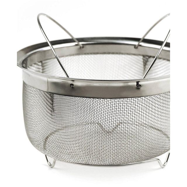 RSVP International Endurance Stainless Steel 3 Quart Mesh Basket With Folding Handles