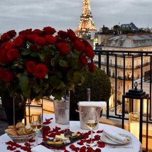 Dinner for 2 in Paris