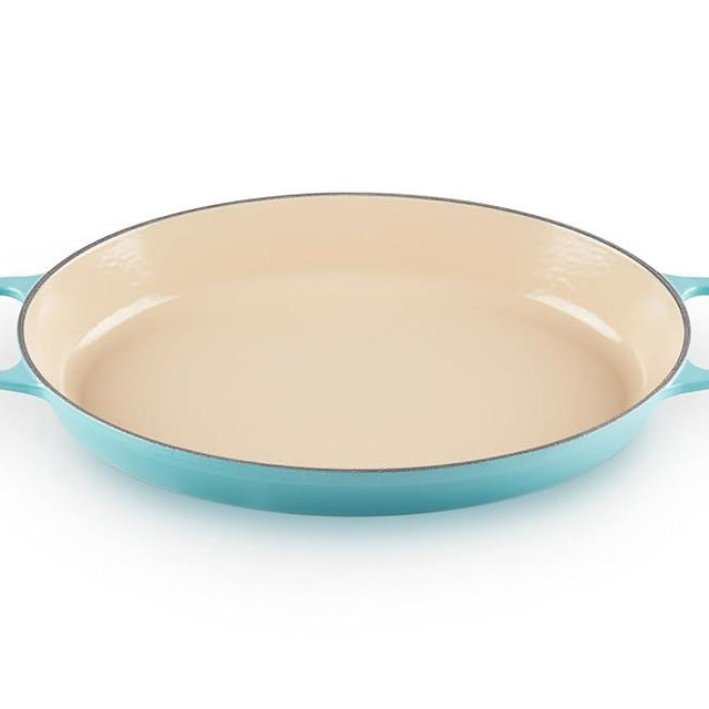 Le Creuset Enamel Cast Iron Signature Oval Baker, 3 quart, Caribbean