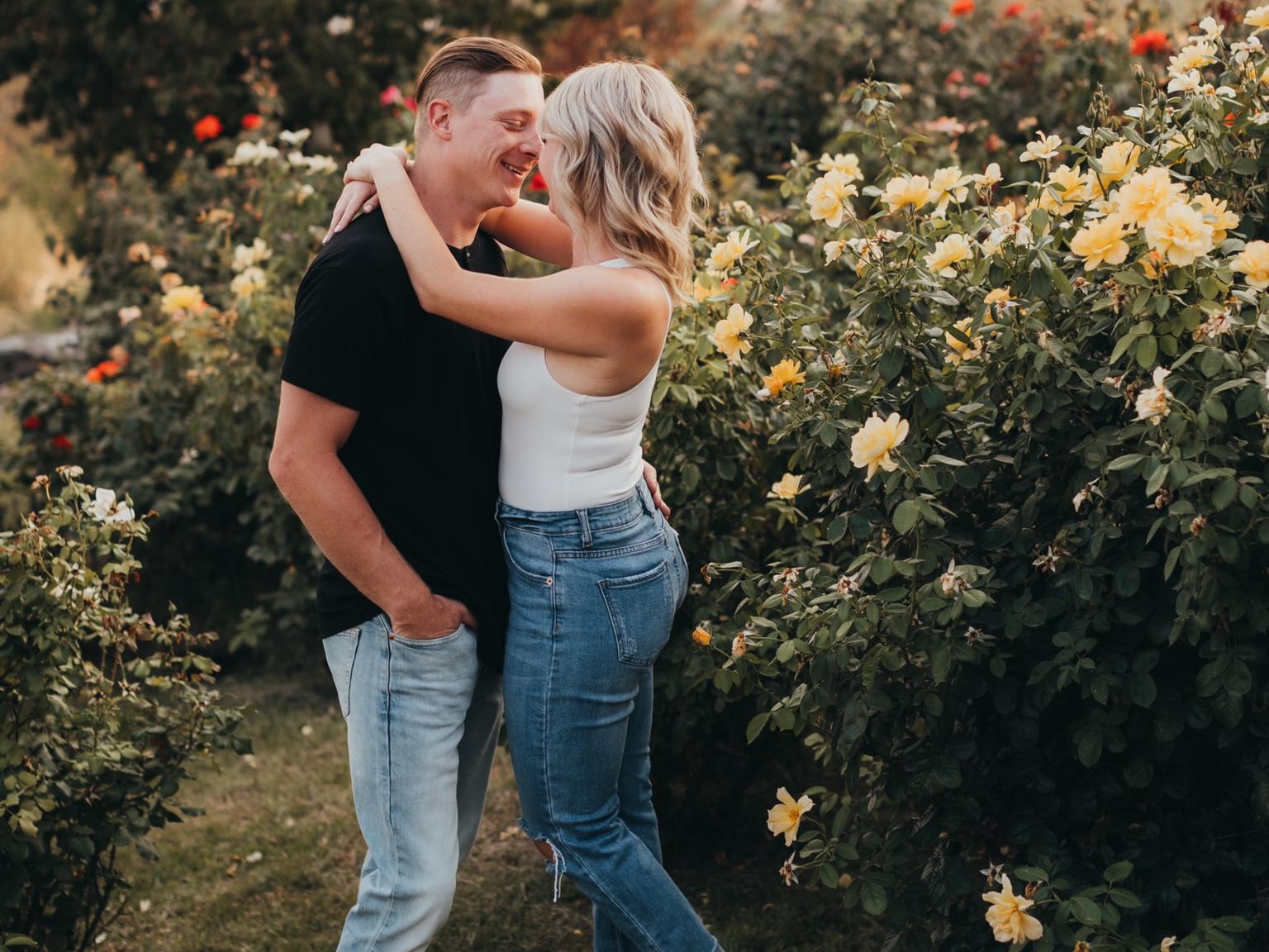 The Wedding Website of Braiden Southards and Riley Ross