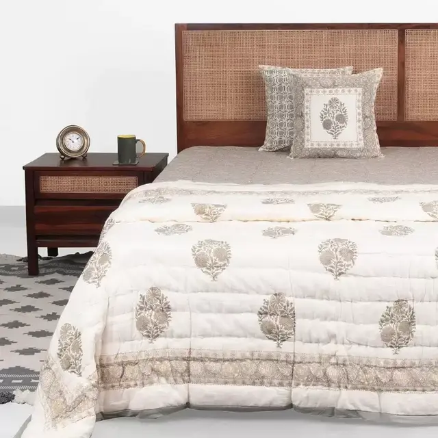 Meghna Cotton Printed Quilt