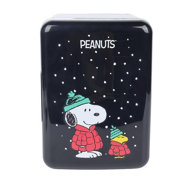Orbit Innovations Peanuts - Mini Fridge, Small Cooler for Drinks & Snacks, or Skincare Refrigerator - Christmas Gifts (6 Cans, Snoopy Puffer)