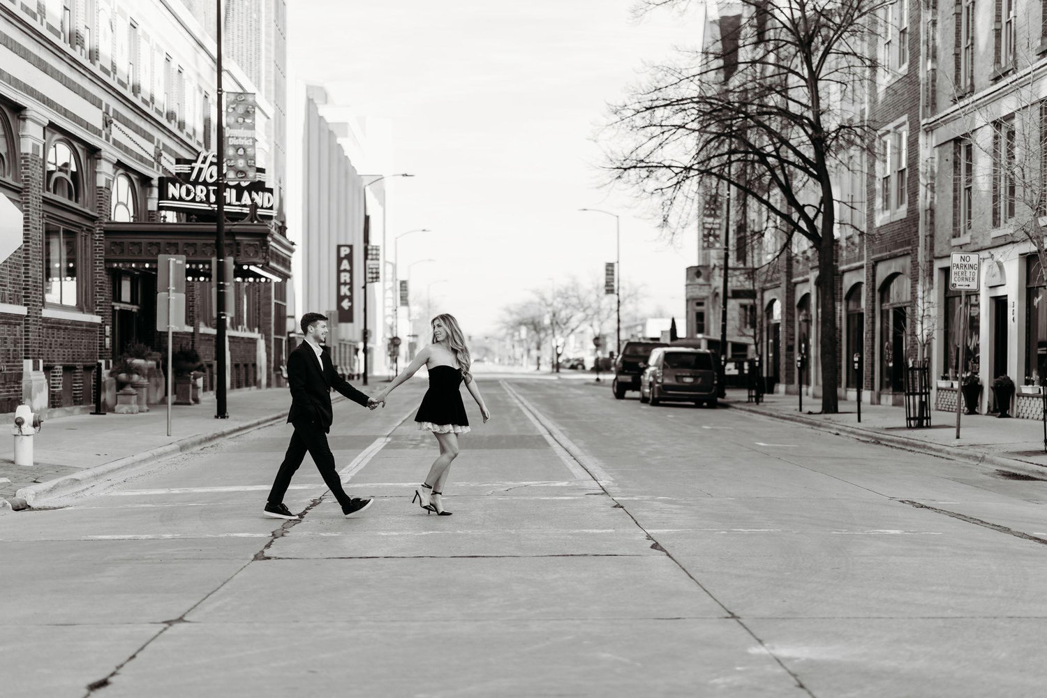 The Wedding Website of Logan Englebert and Claire Miller