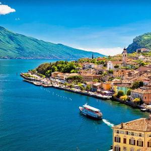 Honeymoon Boat Rental