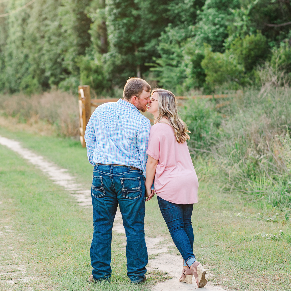 Engagement Pictures!! May, 2021