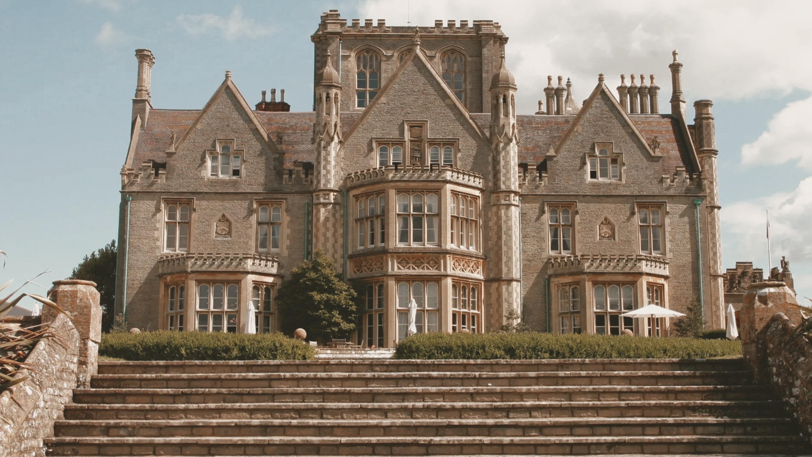 The Wedding Website of Charley Tookey and Owen Sutton