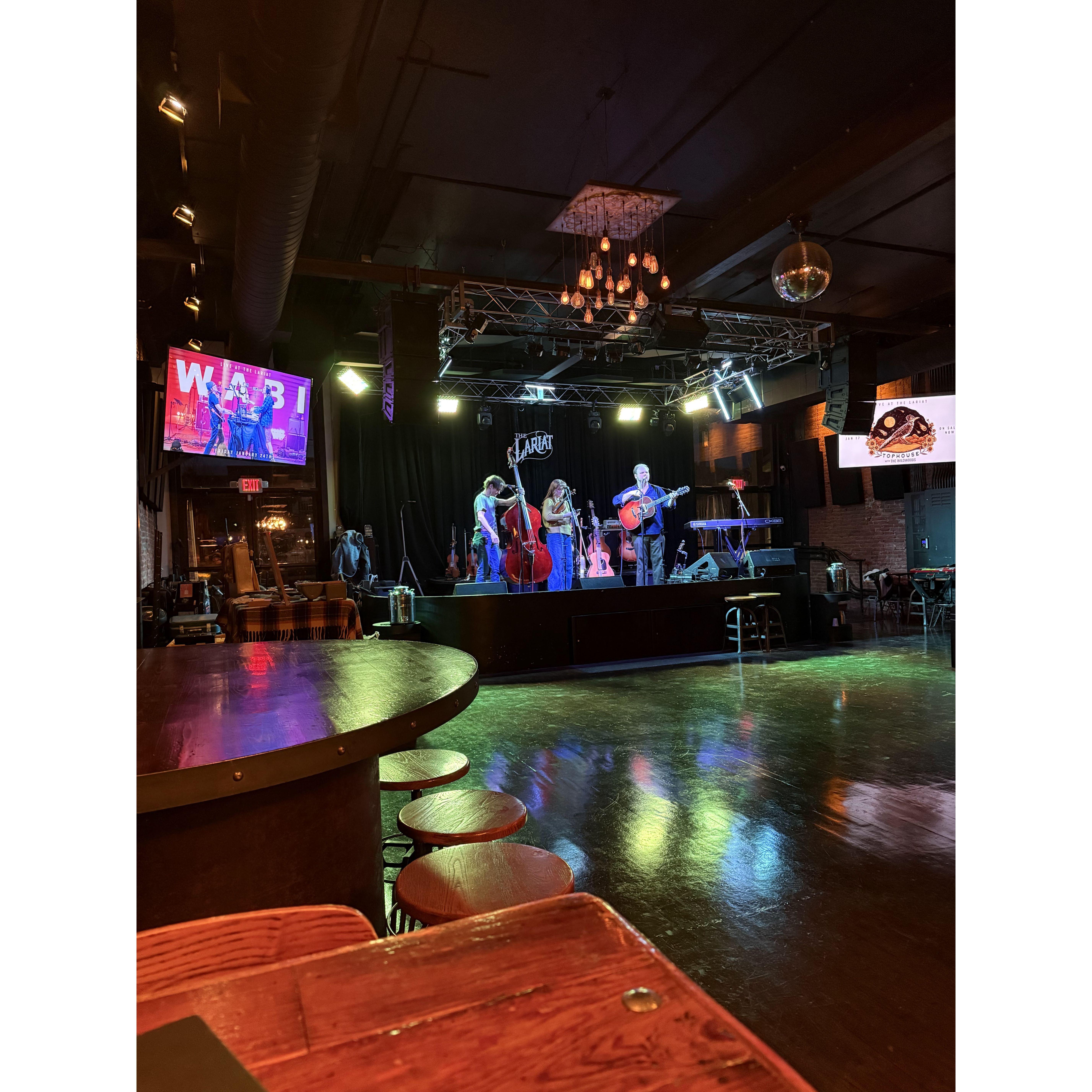 Jan 17: Dinner and front row seats to some pre-concert warmup for Tophouse!