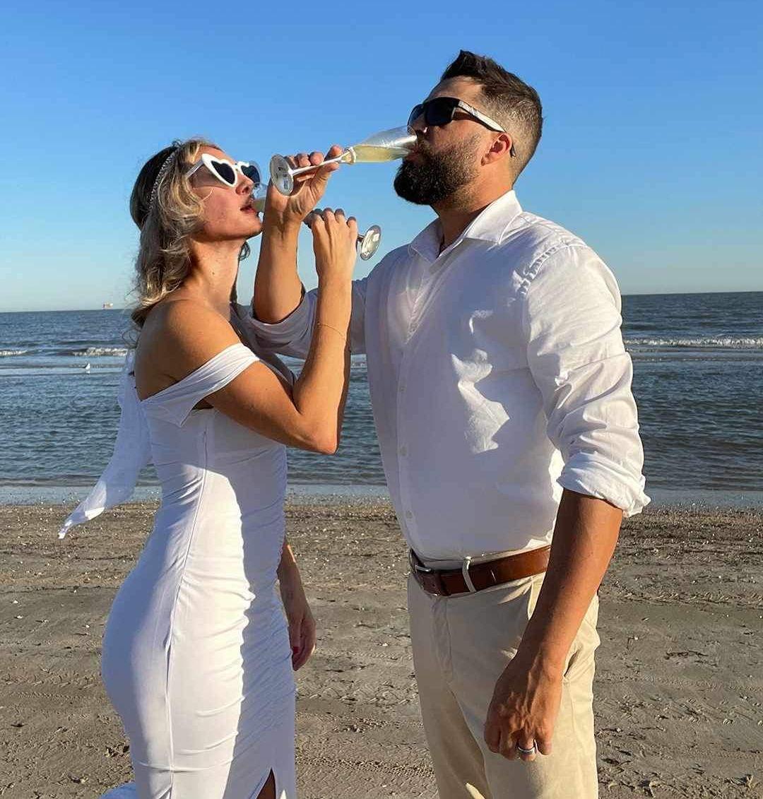 The Wedding Website of Shelly Welz and Nic West