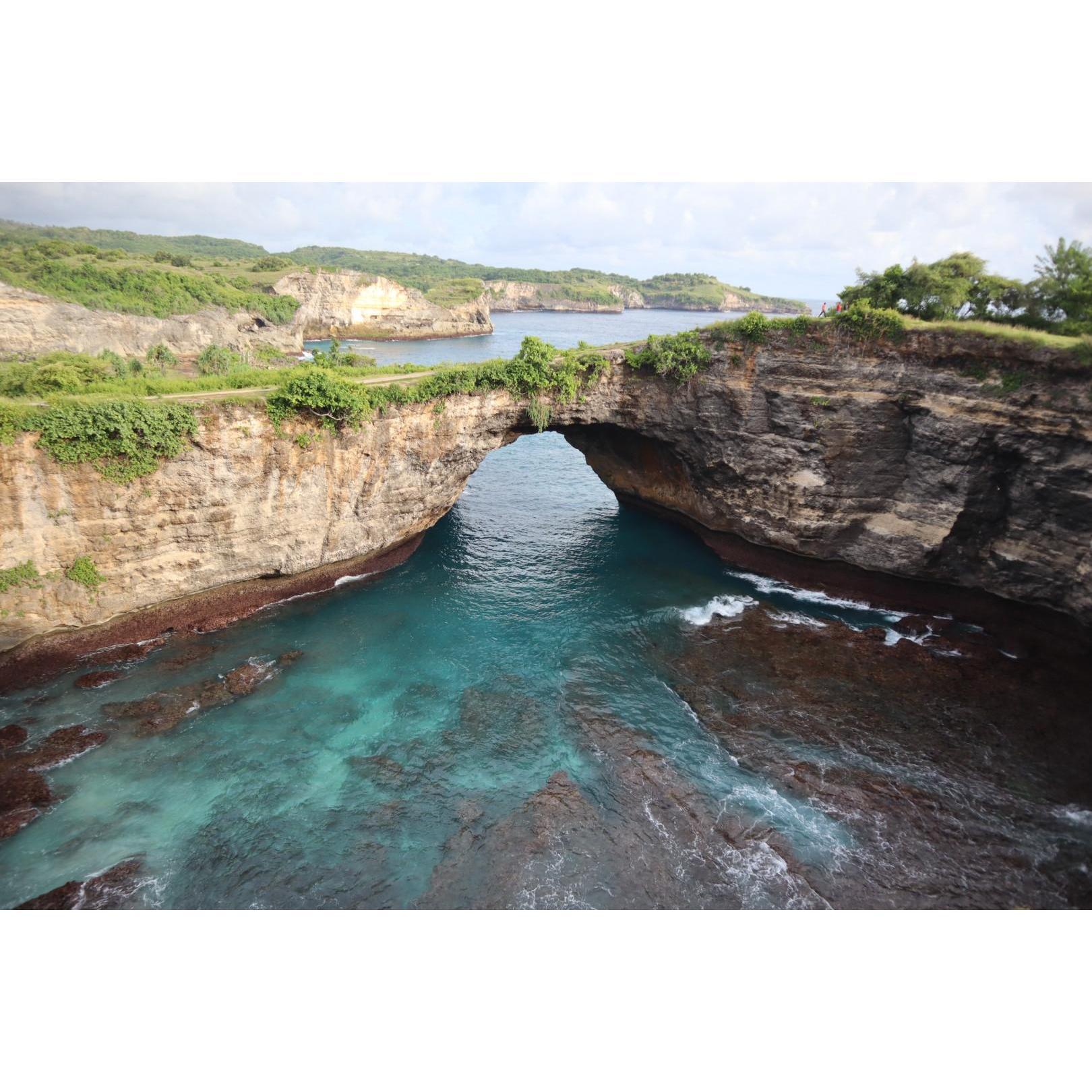BROKEN BEACH - Nusa Penida, where we got engaged.