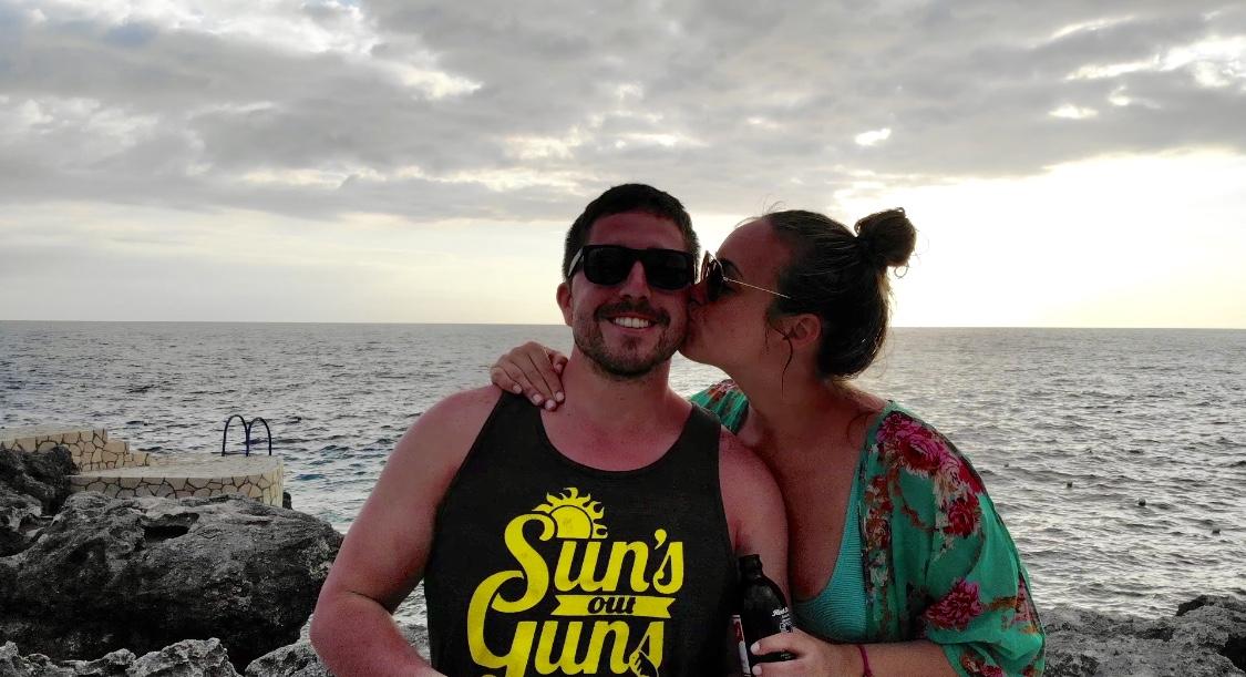 The Wedding Website of Aimee Miller and Eric Valdivieso