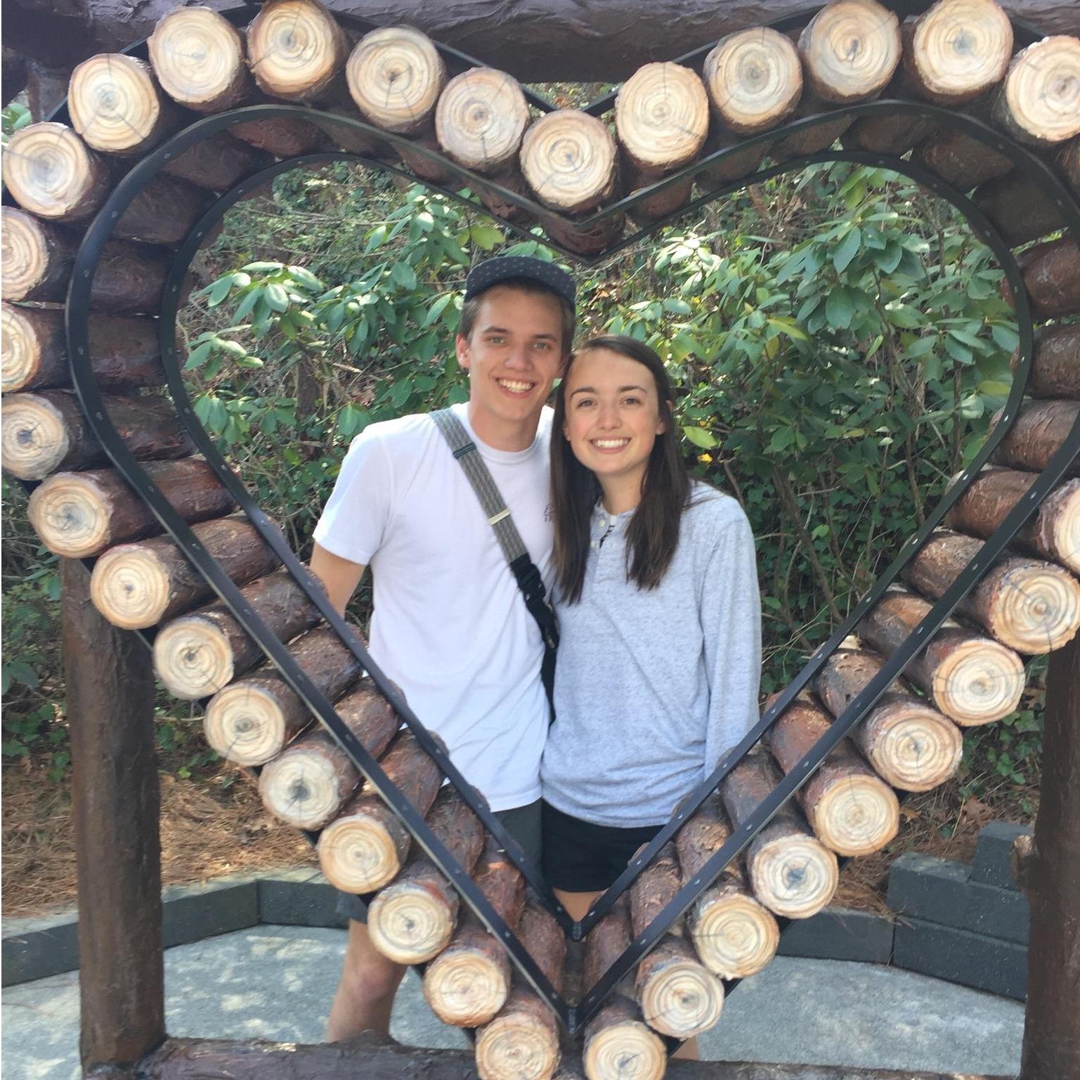 Our first theme park experience together at DOLLYWOOD!
