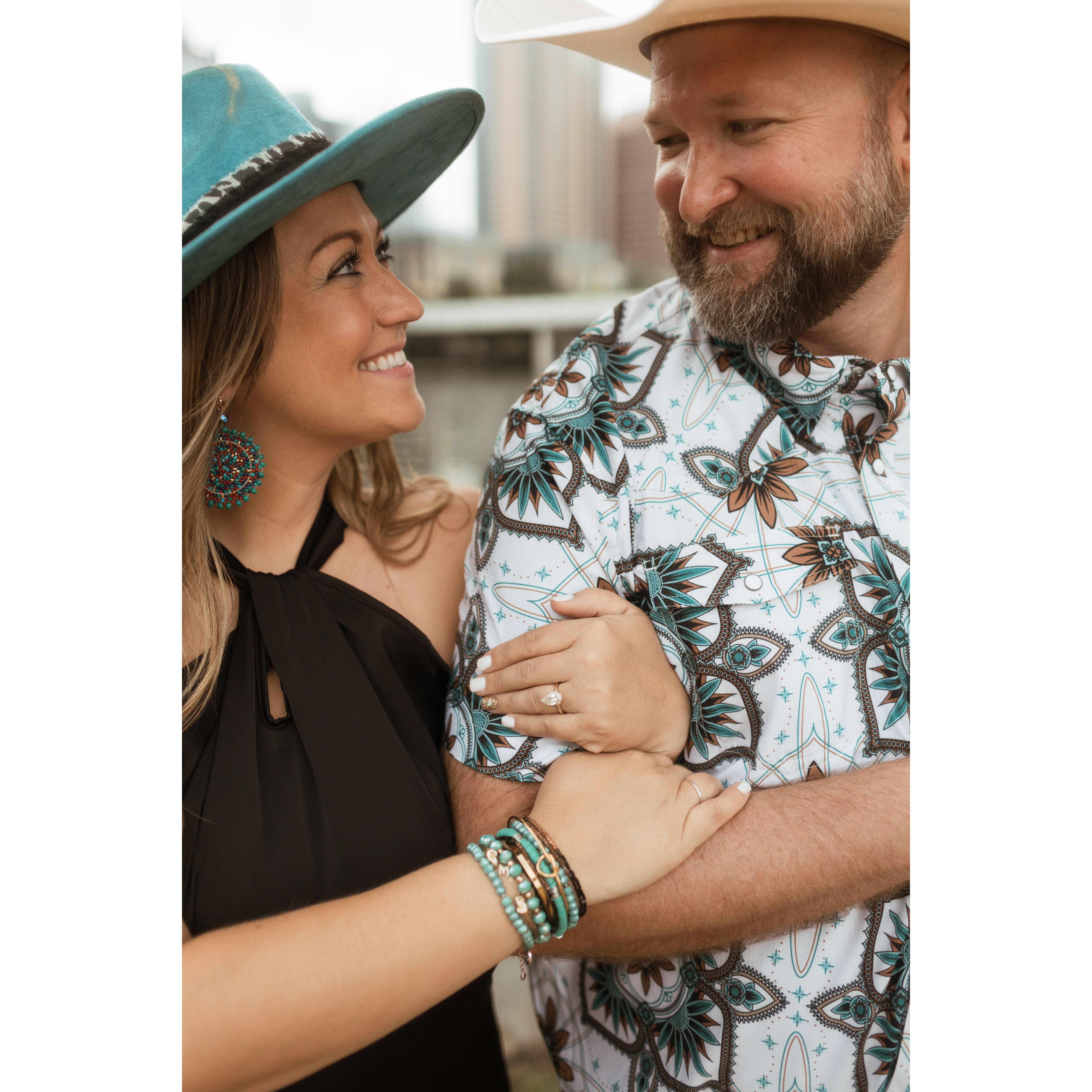 Our Engagement Photo Session at Town Lake in Downtown Austin!