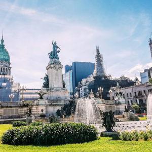 Honeymoon: half-day private guided tour of Buenos Aires with lunch