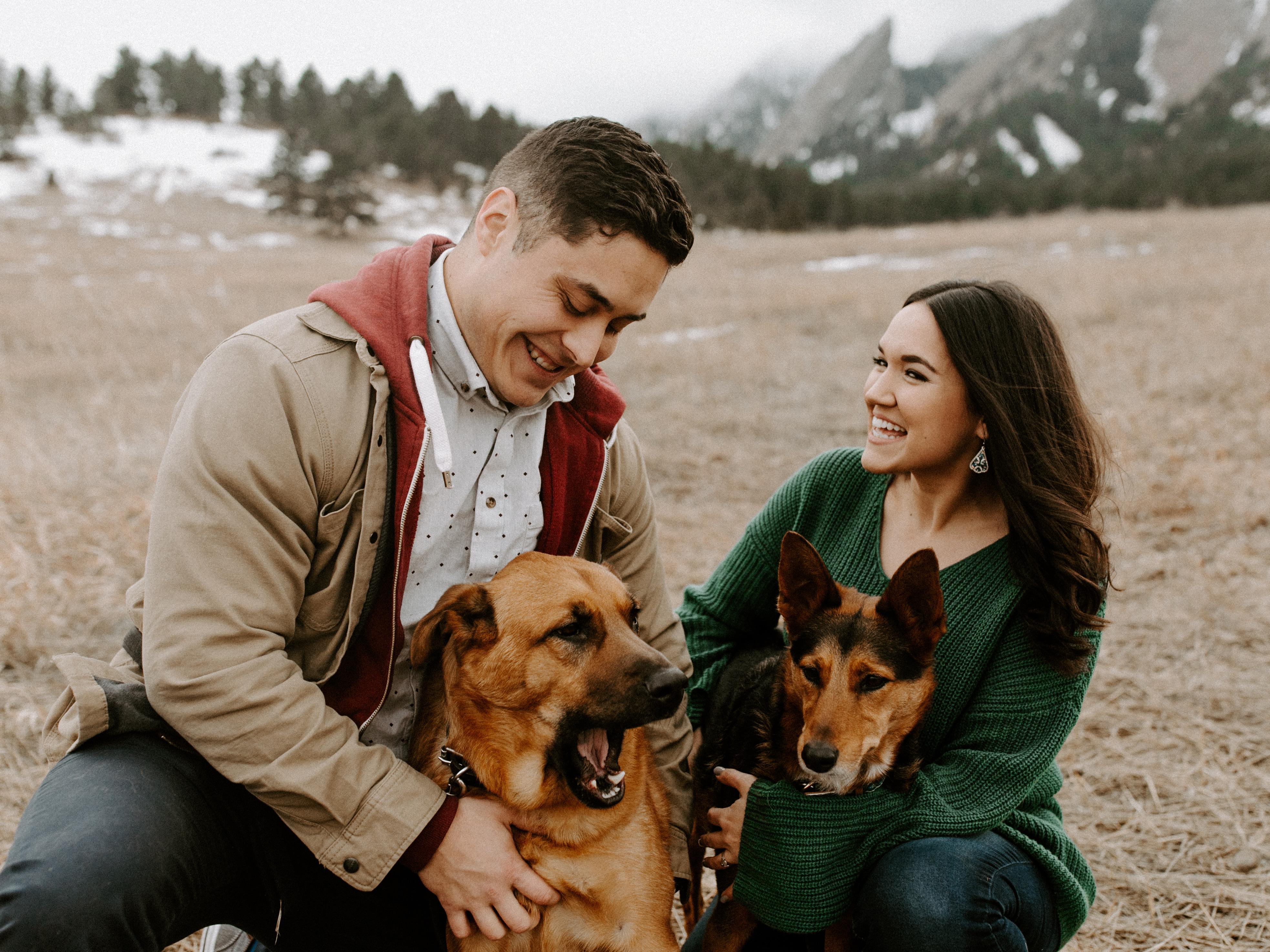 The Wedding Website of Lindsey Cira and John Casillas