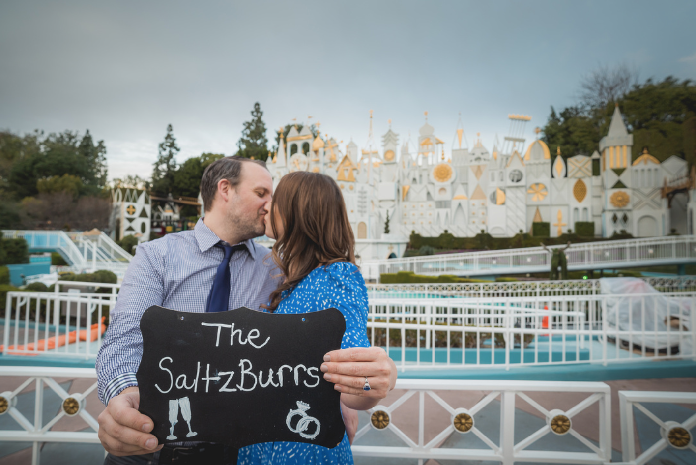 The Wedding Website of Lyndsey Burr and Adam Saltzberg