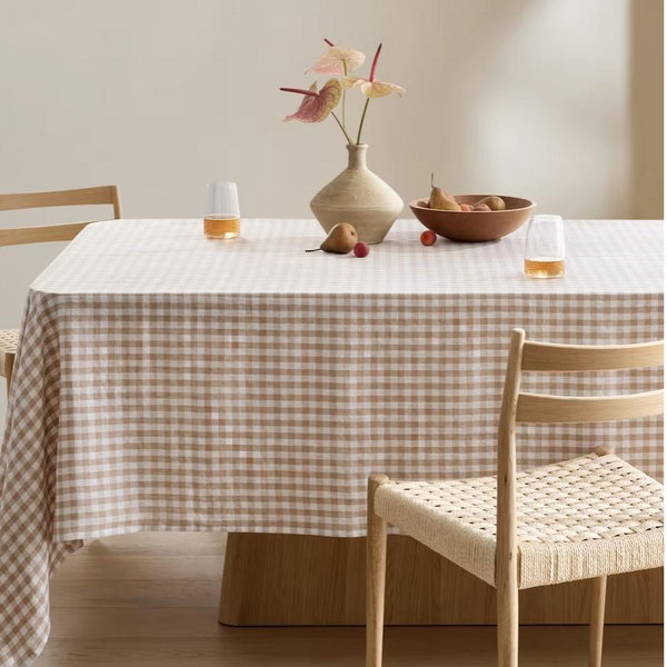 European Linen Tablecloth - 70x90", Cafe Gingham