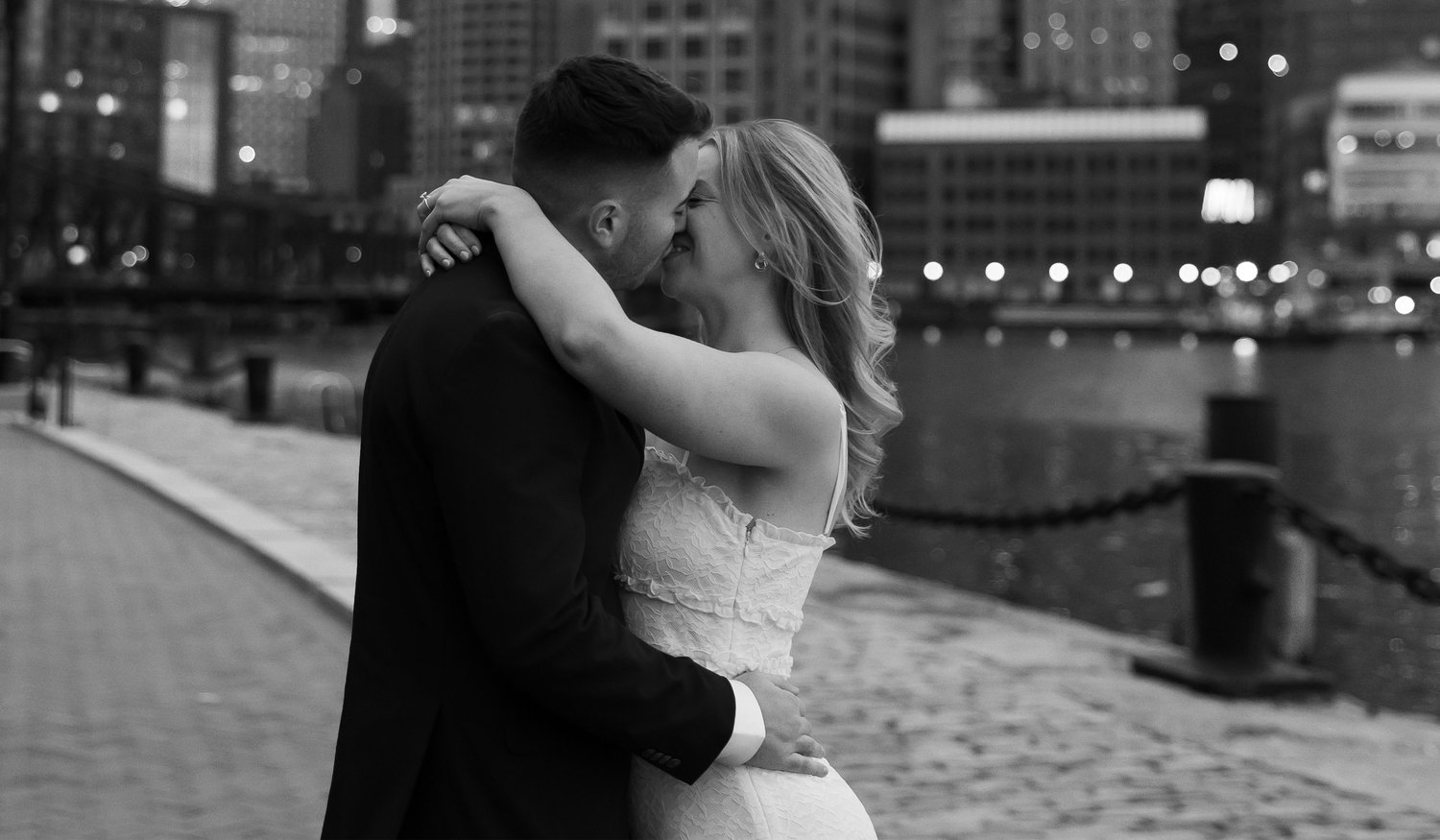 The Wedding Website of Laura Covell and Antonio Varitimos