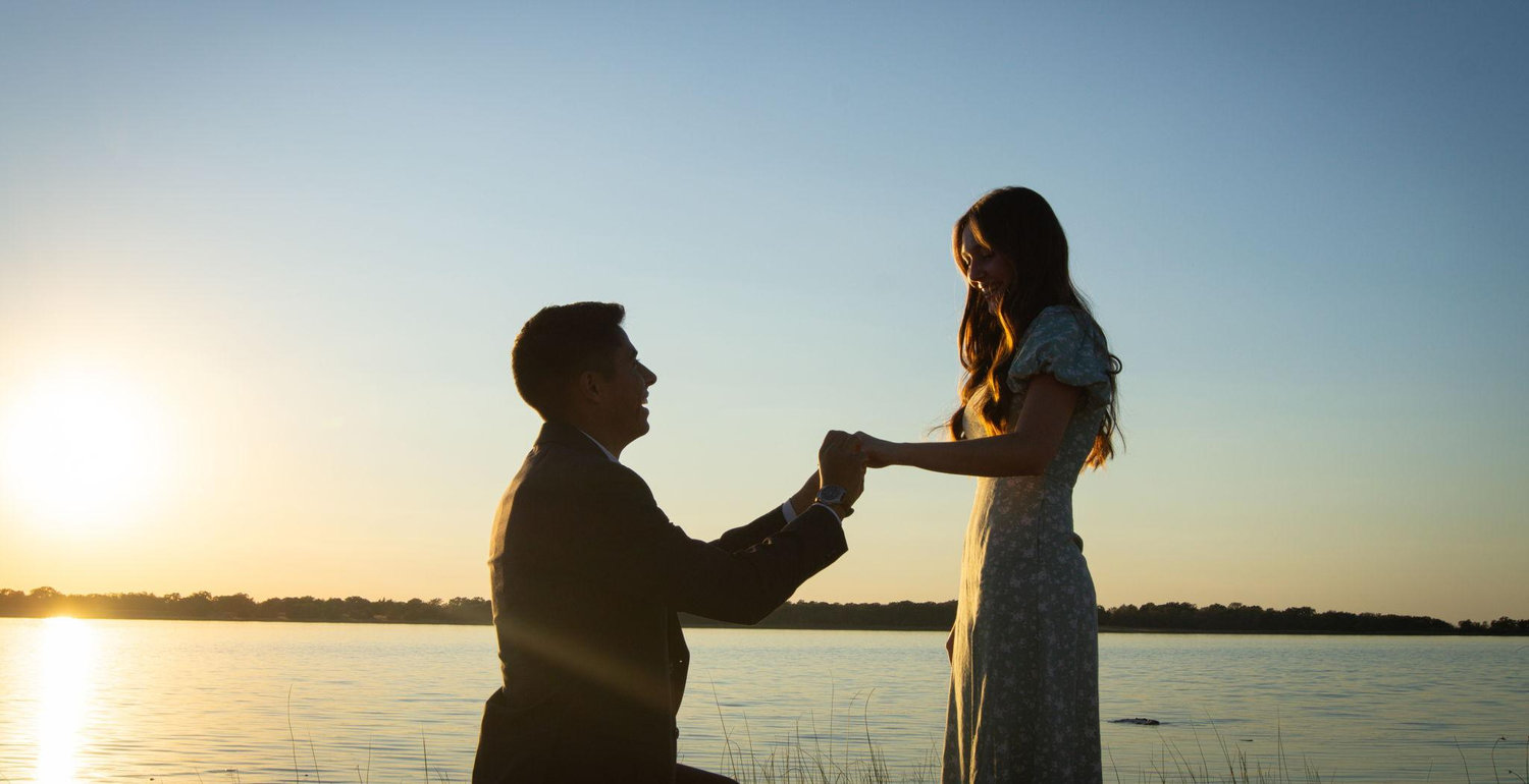 The Wedding Website of Daria Cosnowski and Andres Sanchez