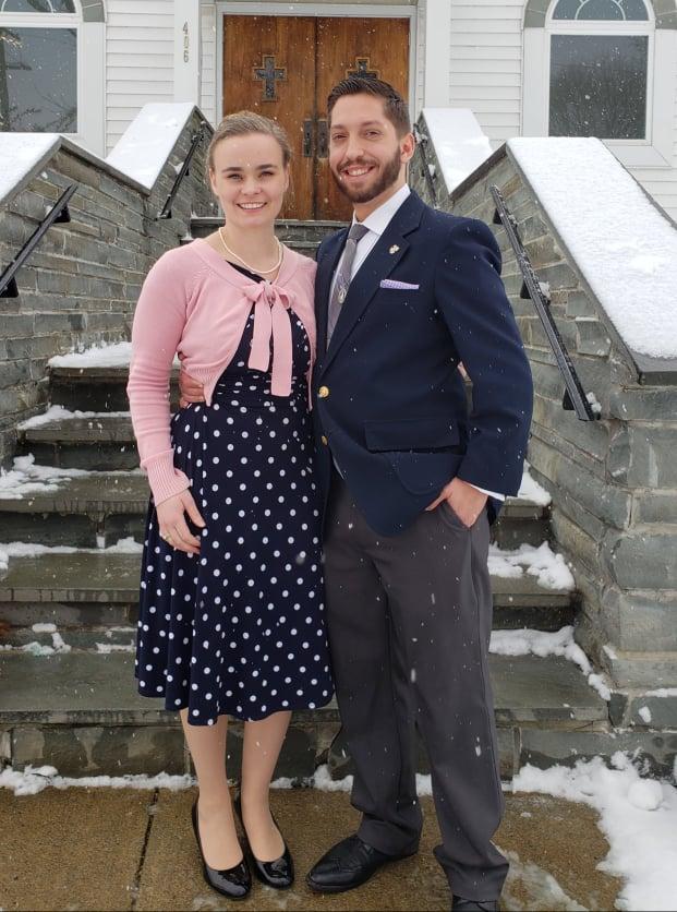 The Wedding Website of Rebecca Burns and Joshua Donescoss