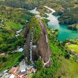 Paseo De un Dia a Guatape