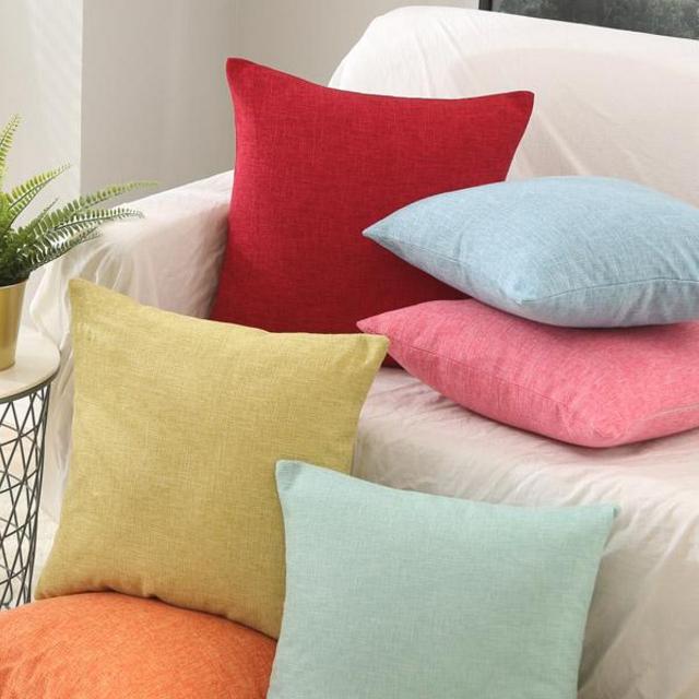 MERNETTE New Year/Christmas Decorations Cotton Linen Blend Decorative Square Throw Pillow Cover Cushion Covers Pillowcase, Home Decor for Party/Xmas 20x20 Inch/50x50 cm, Green, Set of 2