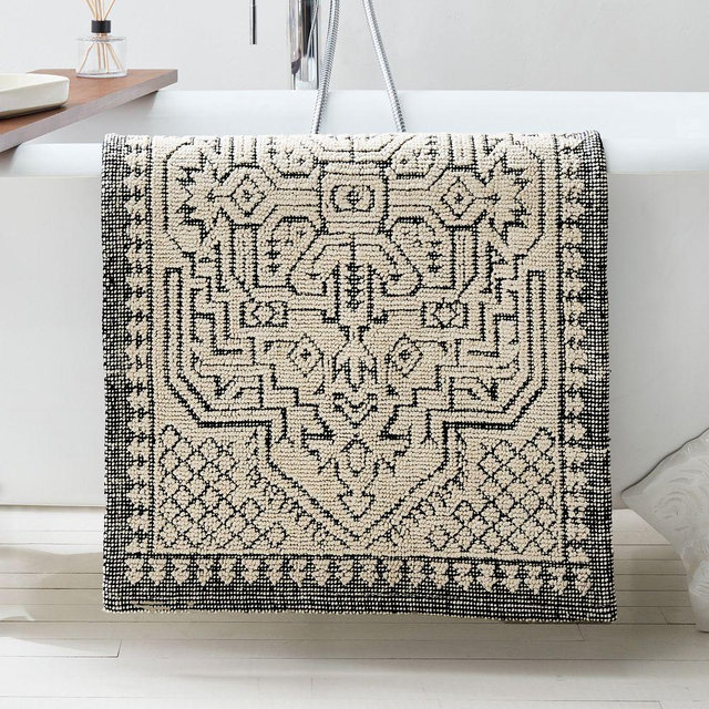 Woven Persian Bathmat, 21"x34", Black