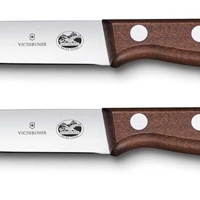 Victorinox Wood 4.75 Inch Steak Knife Set, Straight Edge, Spear Point, 2-Piece Set, Wood Handle