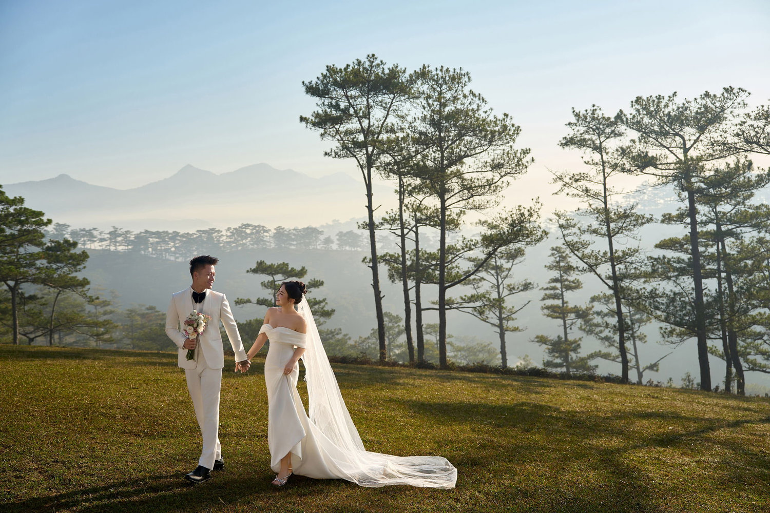 The Wedding Website of Vivian Le and Nevin Uy