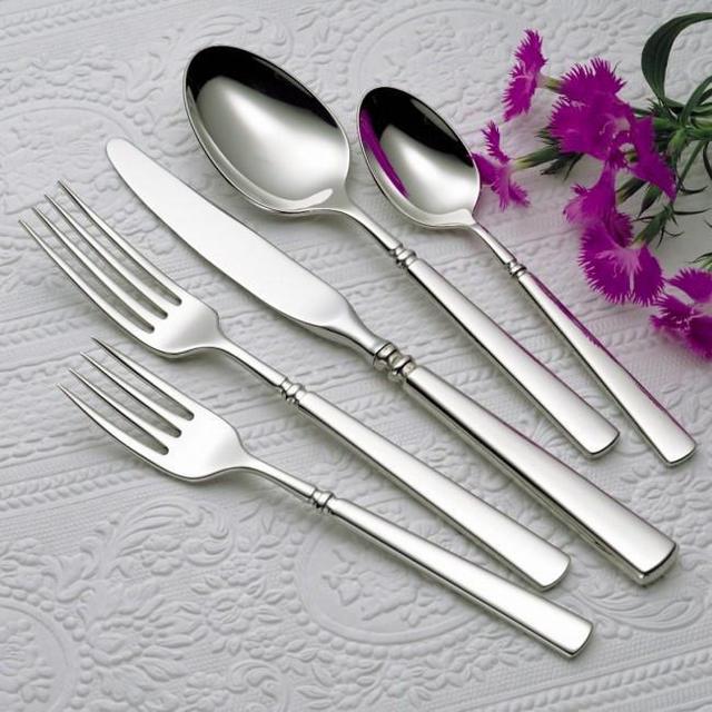 Oneida Easton pattern