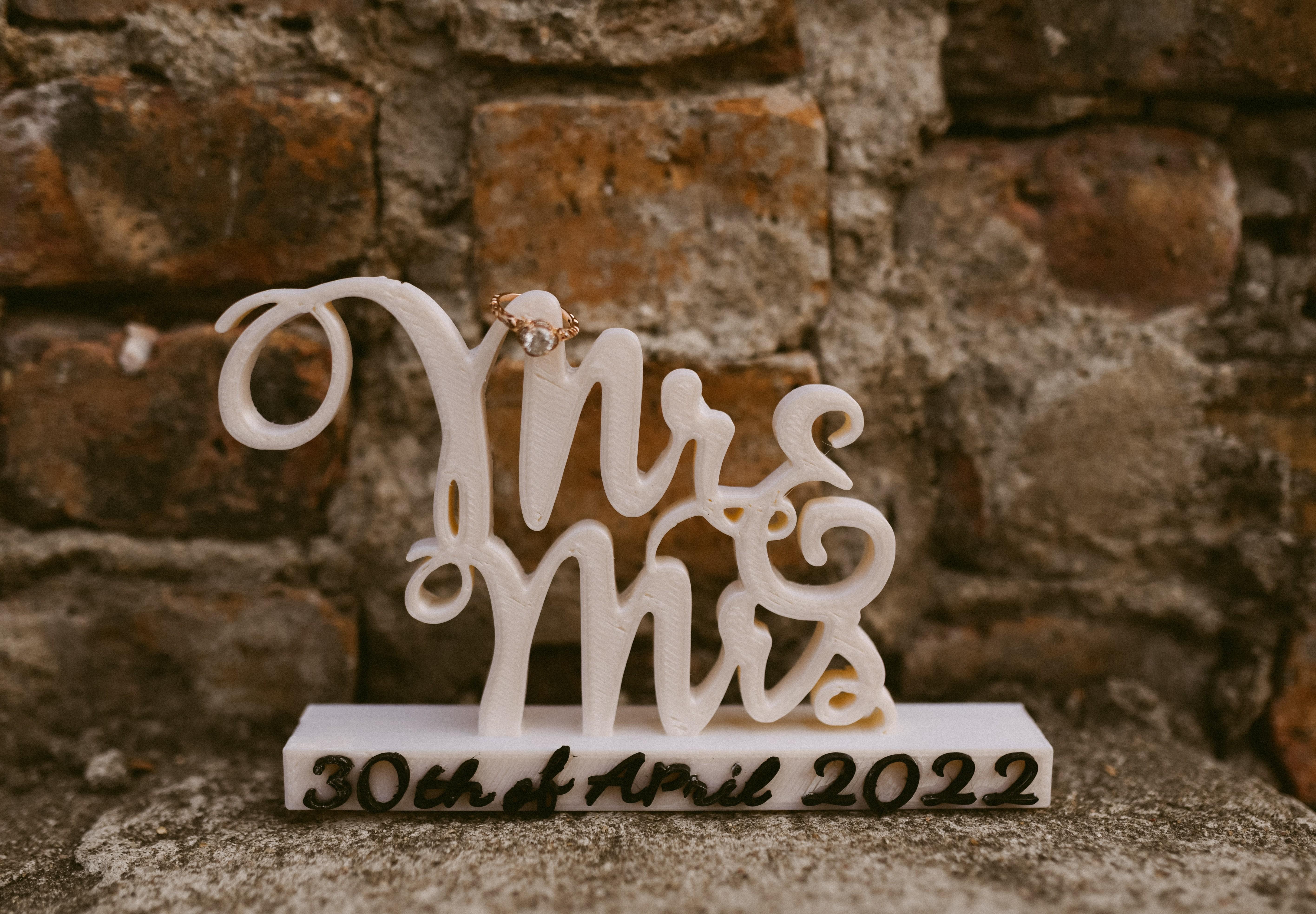 The Wedding Website of Lauren McCullough and Isaac Taylor