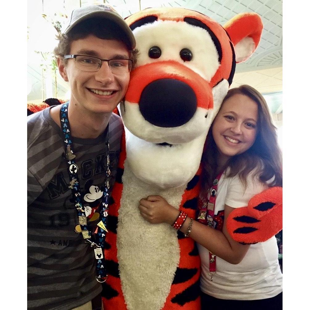 We always love character dining in the parks!!