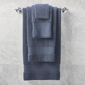 Frontgate Resort Collection Bath Towels: Size: Bath Towel in French Blue