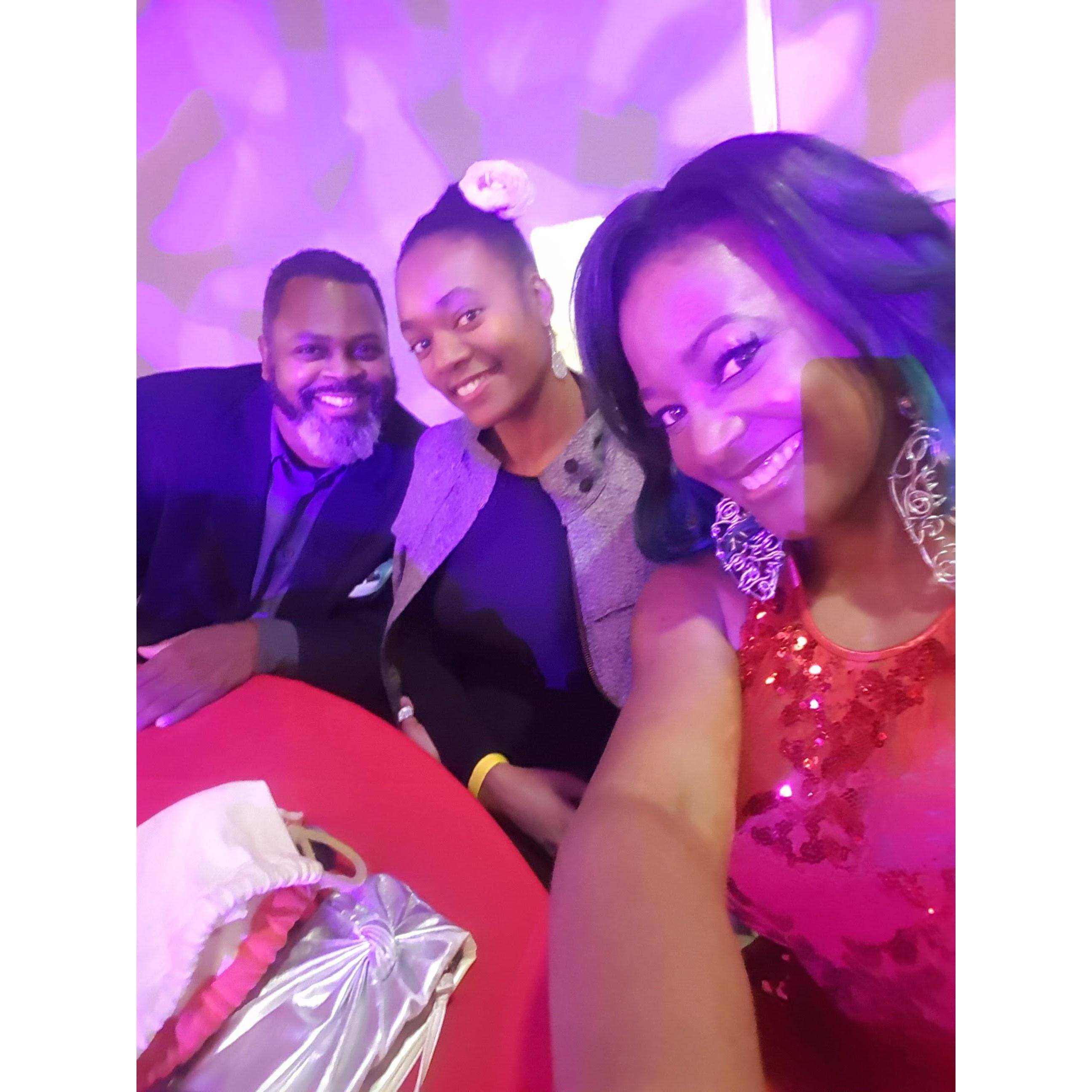 Norris supporting Enchantee as she performed at a Rays of Light Fundraiser Dinner (2016)