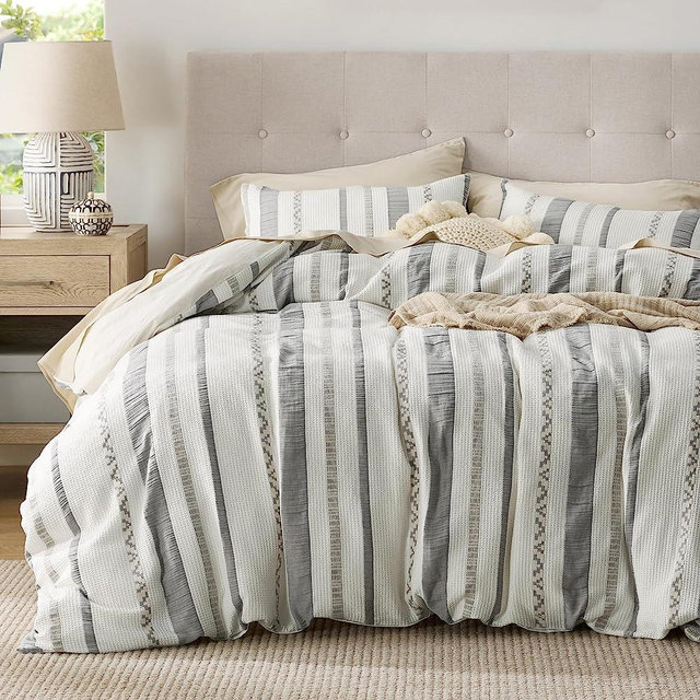 Bedsure Waffle Weave Duvet Cover Queen - 100% Cotton Boho Duvet Cover with 2 Pillowcases - Cream White Textured Comforter Cover with Zipper Closure (Queen, 90"x90")