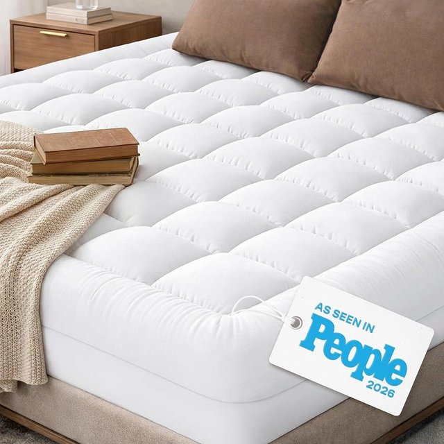 Cloud-Like California King Mattress Topper - 100% Cotton Top Mattress Pad for Back Pain Relief - Breathable & Naturally Cooling for Hot Sleepers, White