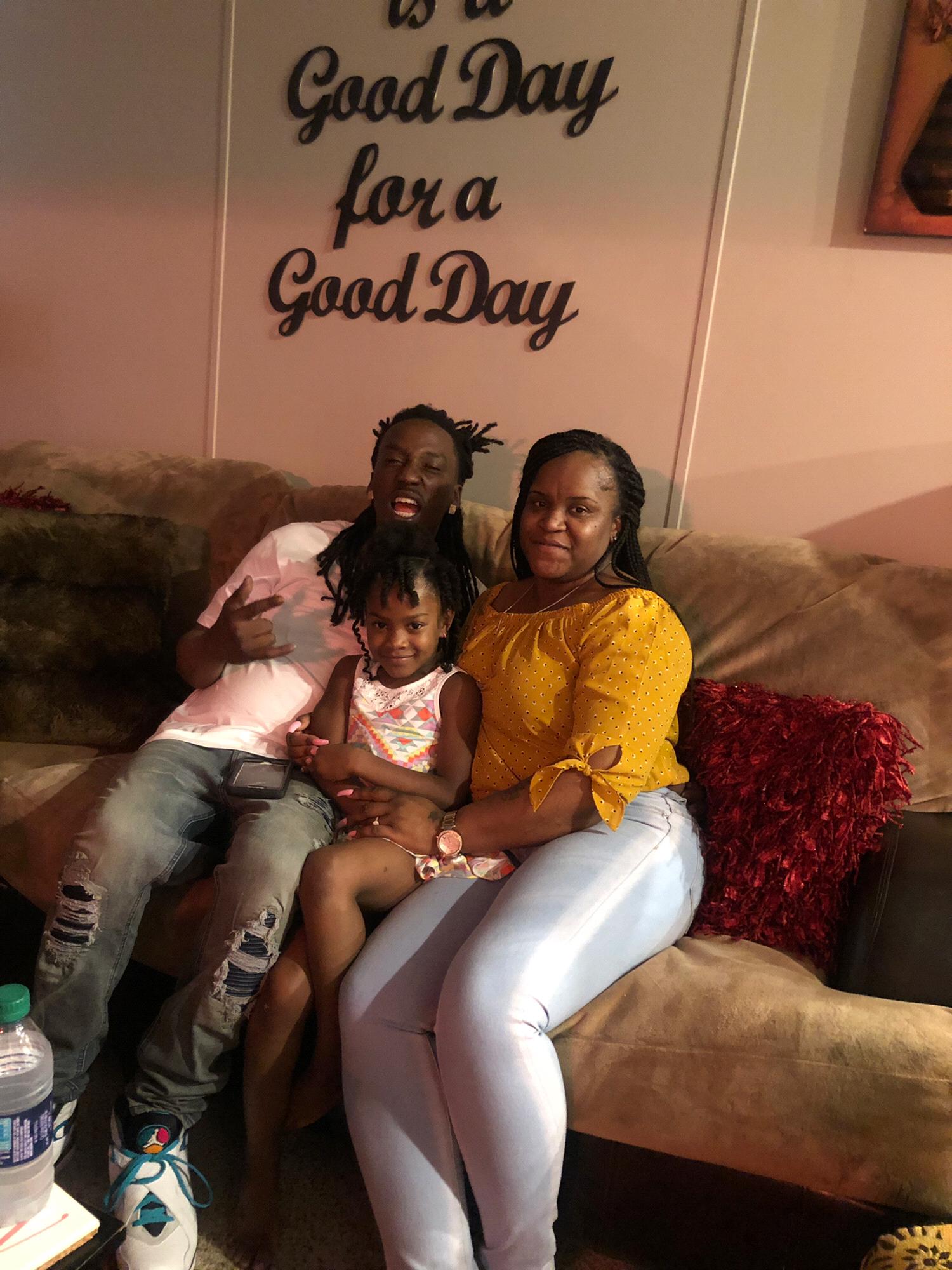 1st Mother’s Day spent with my fiancé and his family💙