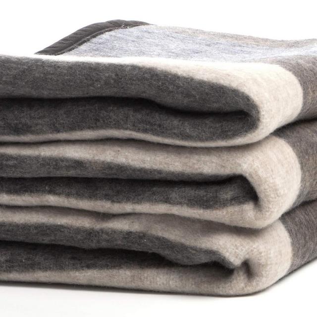 Desert Breeze Distributing Alpaca and Sheep Wool Blanket, Soft and Thick, 72 x 88 inches Full/Queen, Earth Tones with Tan Stripes, Andean Collection, Made in Peru