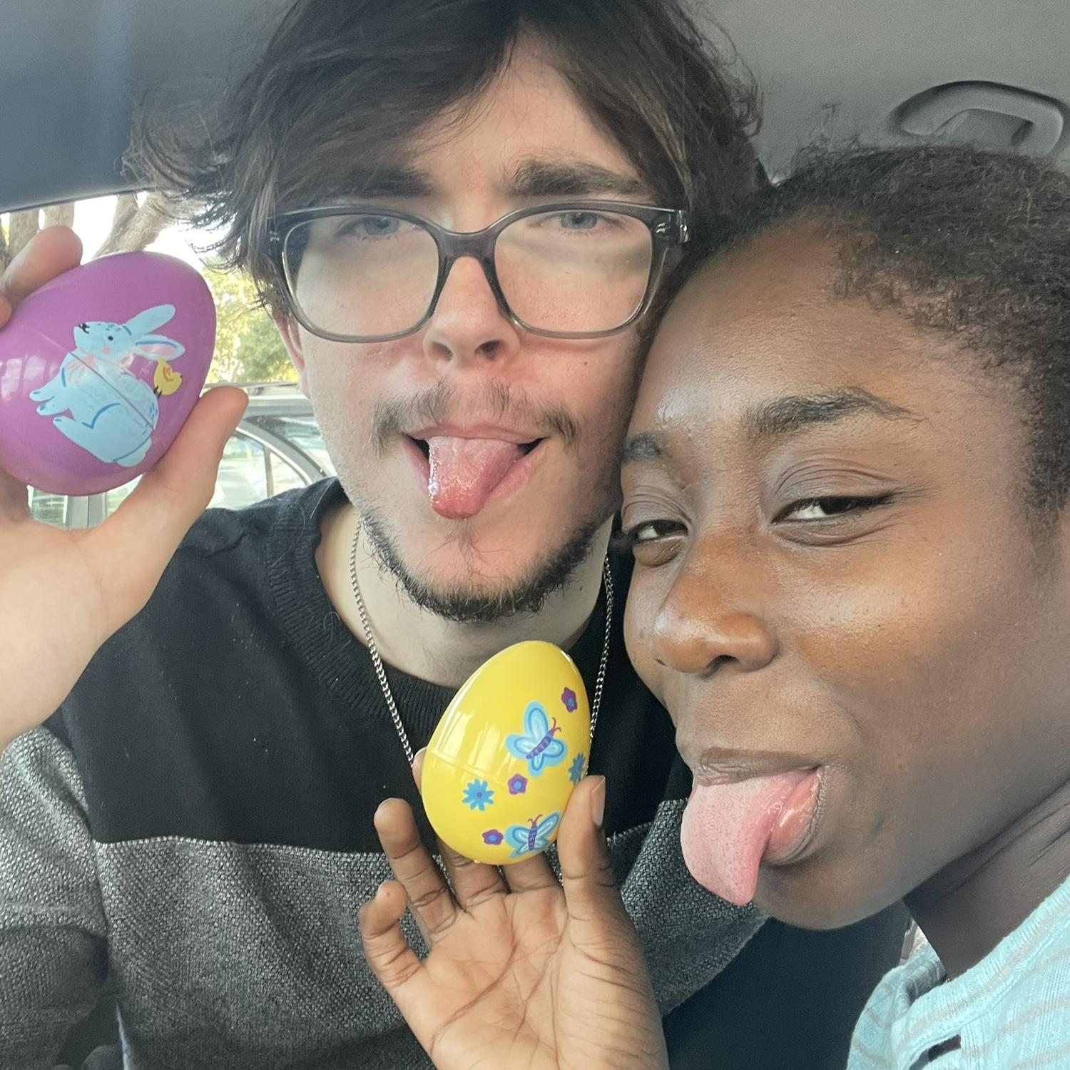 He homemade a Easter hunt???