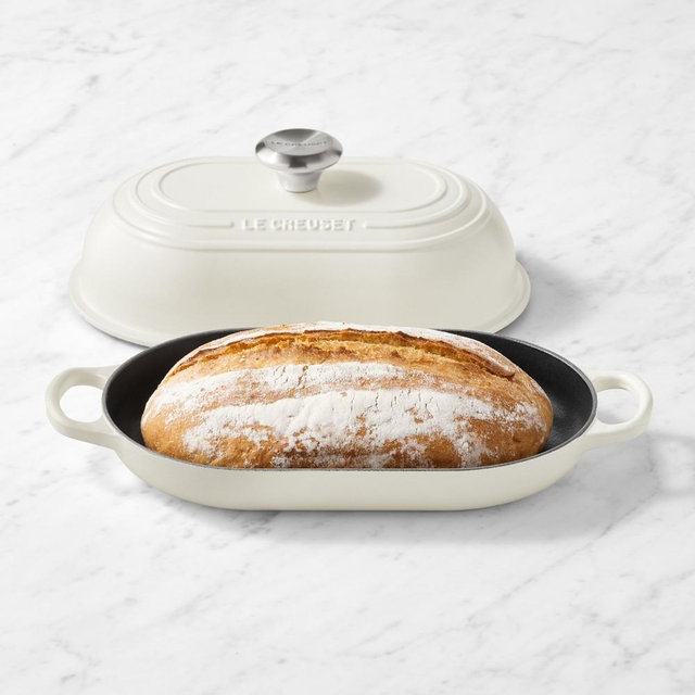 Le Creuset Signature Oval Bread Oven, Matte White